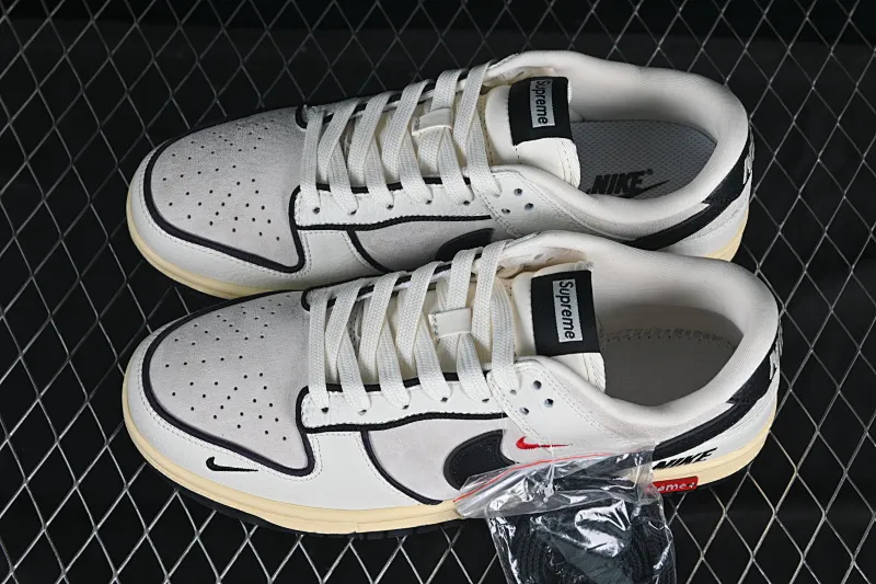 All categories Nk SB Dunk Series Nk SB Dunk Low High-end customized low-top sneakers Nike SB Dunk Low Sup joint white and black discoloration Anniversary high-end customized low-top casual sneakers SC9207-409